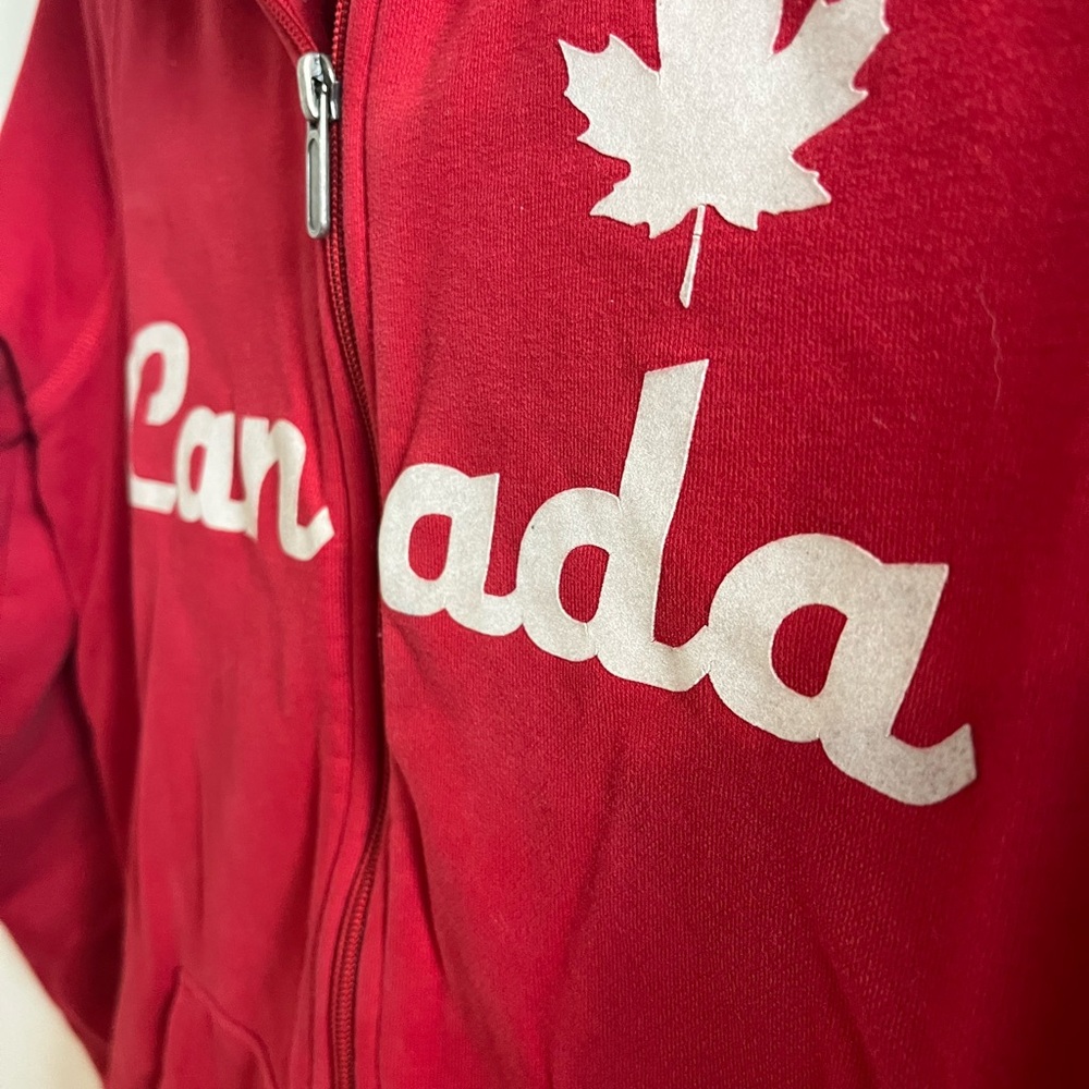 Women’s Canada Hooded Jacket - Picture 3 of 6